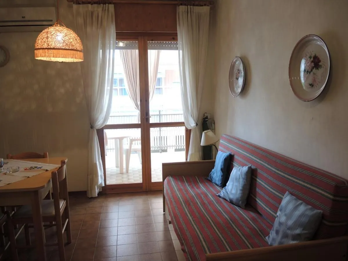 Warm Two-Room Flat With Terrace Near The Beach Bibione Apartment